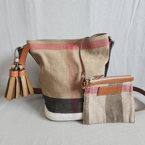 EUC!!! BURBERRY Ashby Bag - Picture 1 of 16